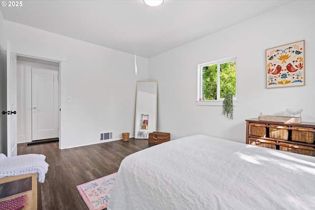 1605 SE 46th Ave, Portland, OR 97215 - bedroom with wood finished floors and baseboards
