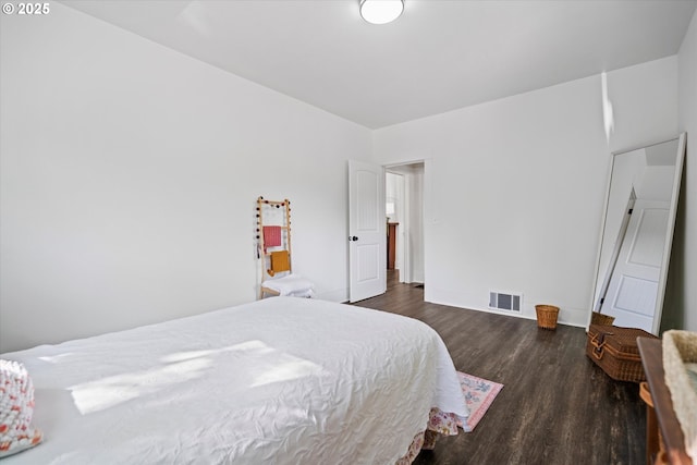 1605 SE 46th Ave, Portland, OR 97215 - bedroom with wood finished floors and baseboards