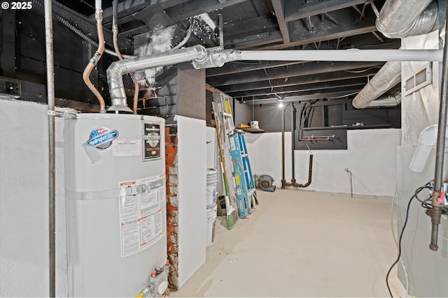 1605 SE 46th Ave, Portland, OR 97215 - unfinished basement featuring water heater