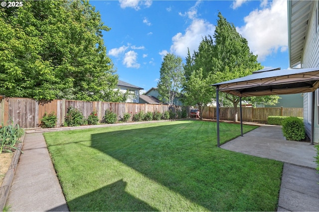 4095 Eddystone Pl, Eugene, OR 97404 - view of yard with a patio area