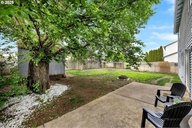 13306 NE 92nd St, Vancouver, WA 98682 - view of yard featuring a patio area and an outdoor fire pit
