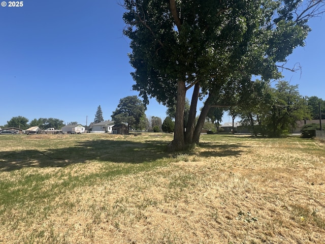 000 7th St, Hermiston, OR 97838