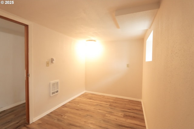 780 N 10th St, Coos Bay, OR 97420 - spare room with visible vents, wood finished floors, and baseboards