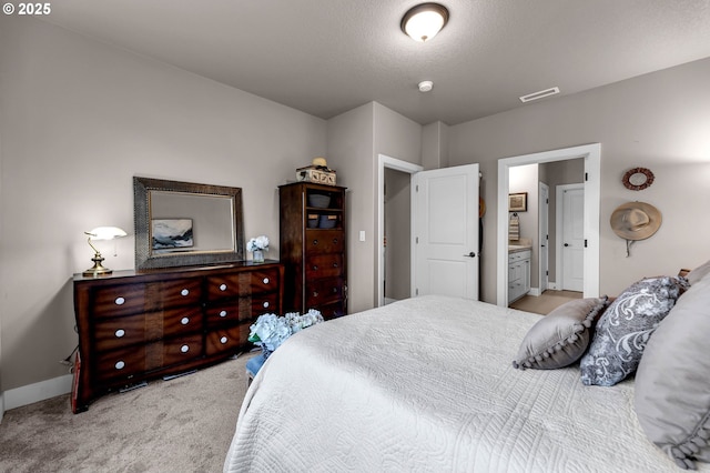 13610 NE 109th Way, Vancouver, WA 98682 - carpeted bedroom featuring baseboards and ensuite bath