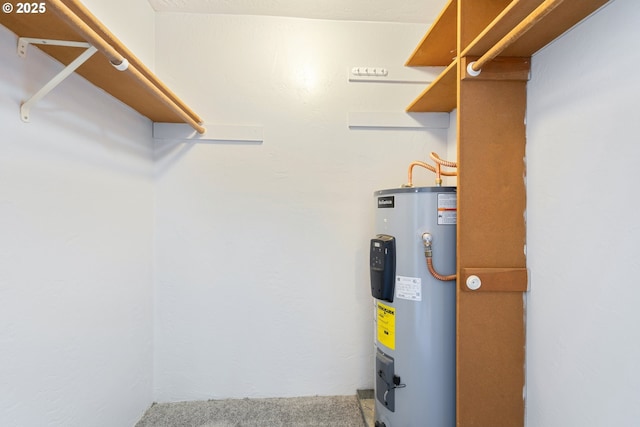 650 Harlow Rd Unit 240, Springfield, OR 97477 - utility room featuring water heater