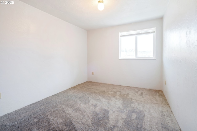 650 Harlow Rd Unit 240, Springfield, OR 97477 - unfurnished room with carpet flooring