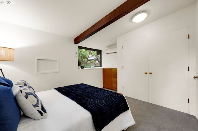 450 Horizon Rd, Eugene, OR 97405 - bedroom with a wall unit AC, carpet flooring, and a closet