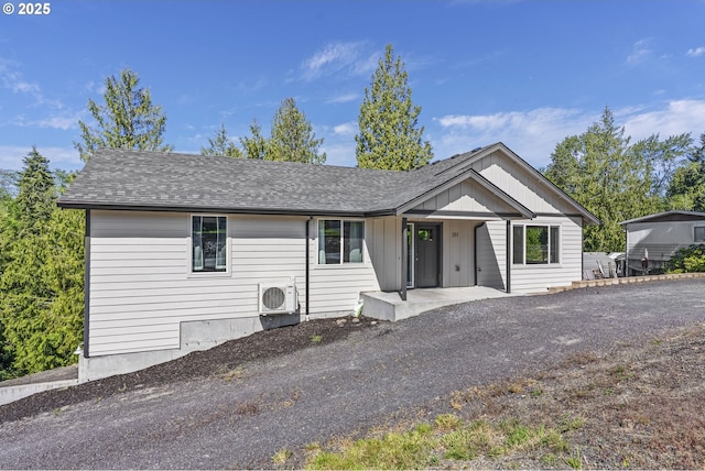 151 Alpha Dr, Longview, WA 98632 - single story home featuring roof with shingles and ac unit