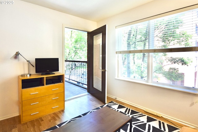 1500 SW Park Ave Unit 206, Portland, OR 97201 - entryway featuring baseboards and light wood-style flooring