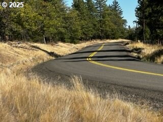 1 Orchard Heights Rd, Goldendale, WA 98620