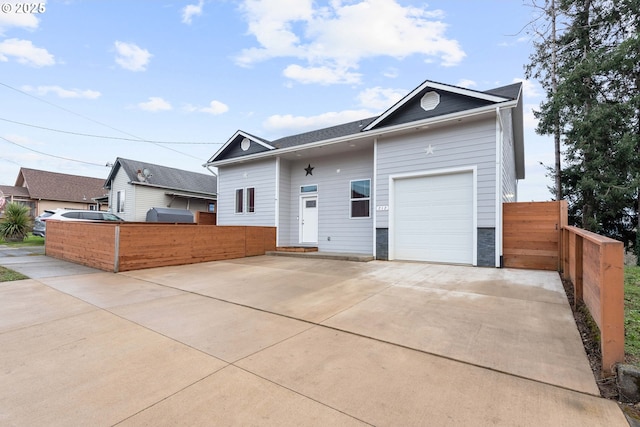 view of front facade with a garage