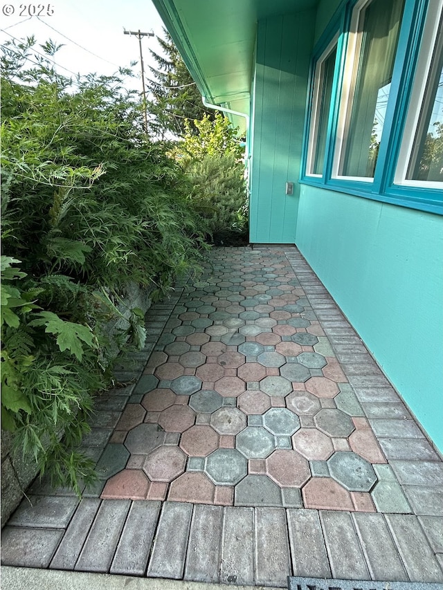 1492 Barton St, Eugene, OR 97404
