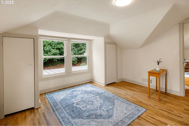 54 W 31st Ave, Eugene, OR 97405 - bonus room featuring lofted ceiling and light wood finished floors