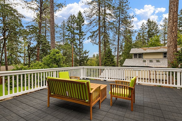 54 W 31st Ave, Eugene, OR 97405 - wooden terrace featuring an outdoor living space