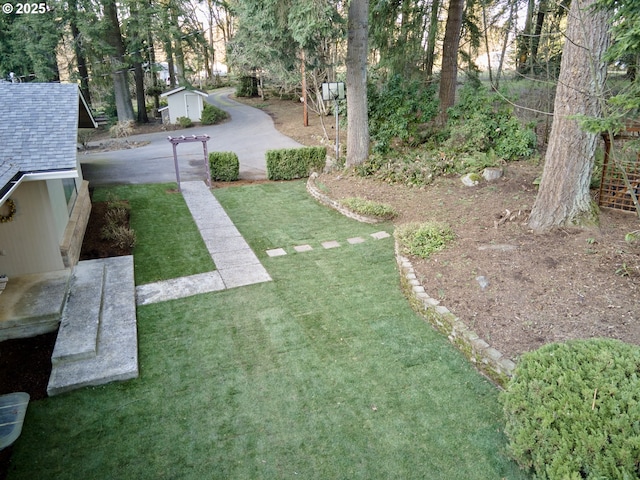 2605 NE 189th St, Ridgefield, WA 98642 - view of yard featuring an outbuilding and a storage unit
