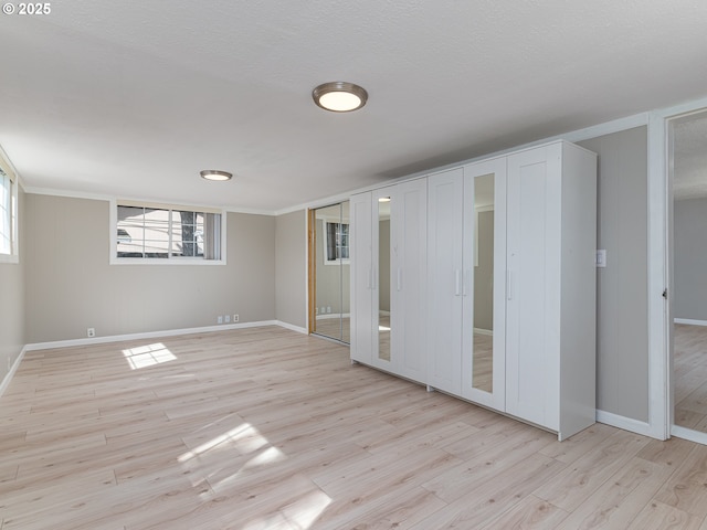 11421 SE Pardee St, Portland, OR 97266 - unfurnished room with light wood-type flooring and baseboards