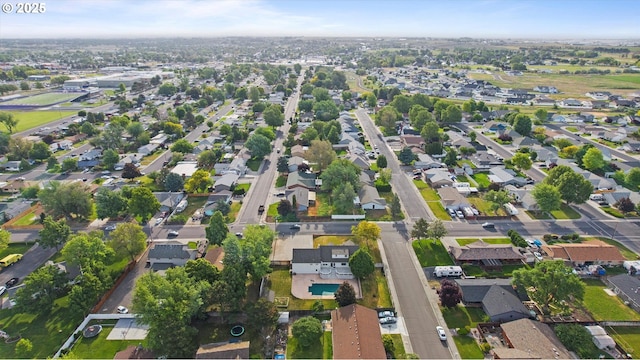 1060 SW 7th St, Hermiston, OR 97838 - aerial view of property's location featuring nearby suburban area