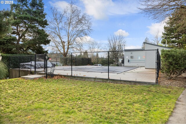 159 SW Florence Ave Unit J53, Gresham, OR 97080 - view of basketball court with a tennis court