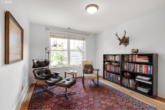 12624 SW 22nd Ave, Lake Oswego, OR 97034 - living area featuring wood finished floors