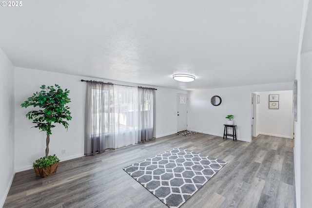 586 11th Ave, Coos Bay, OR 97420 - foyer featuring wood finished floors and baseboards