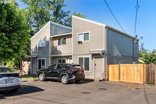 1720 17th St, Springfield, OR 97477 - view of front of house