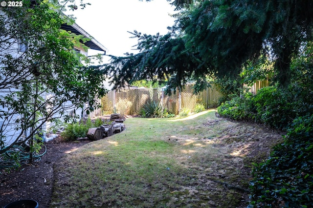 13530 NE Milton St, Portland, OR 97230 - view of yard