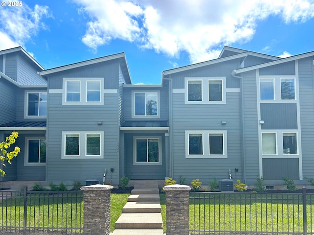 6924 SE Butternut Creek Pkwy, Hillsboro, OR 97123 - view of front of property with a standing seam roof, metal roof, and central air condition unit