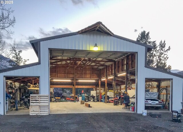 33817 Gage Rd, Mitchell, OR 97750 - view of detached garage