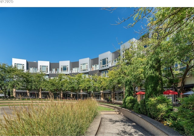 12600 SW Crescent St Unit 219, Beaverton, OR 97005 - view of property's community