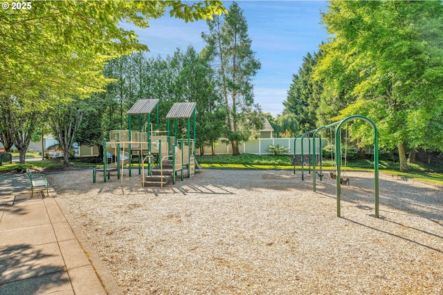 1819 SE 173rd Ave, Vancouver, WA 98683 - view of community jungle gym