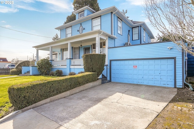 view of front of house featuring a porch and a front yard