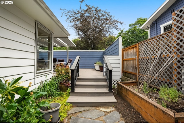 1134 NE Cesar E Chavez Blvd, Portland, OR 97232 - view of wooden terrace