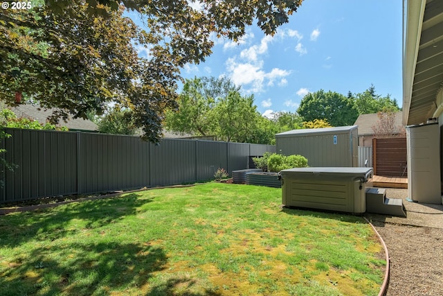1740 Linnea Ave, Eugene, OR 97401 - view of yard