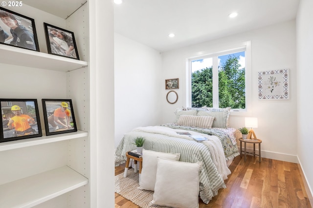 1236 Parkside Ave, Forest Grove, OR 97116 - bedroom with wood finished floors, baseboards, and recessed lighting