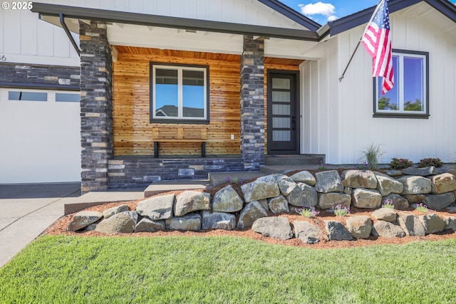 1236 Parkside Ave, Forest Grove, OR 97116 - view of front of property with covered porch, stone siding, and a front lawn