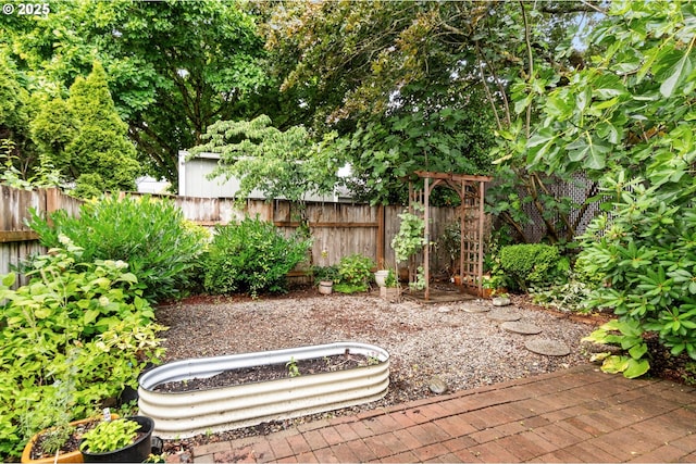 4113 SE Rural St, Portland, OR 97202 - view of yard