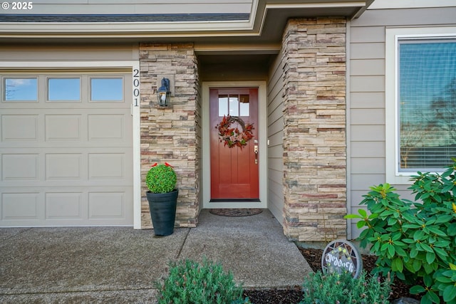 property entrance featuring a garage