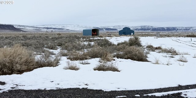 49927 Shuffield Rd, Summer Lake, OR 97640
