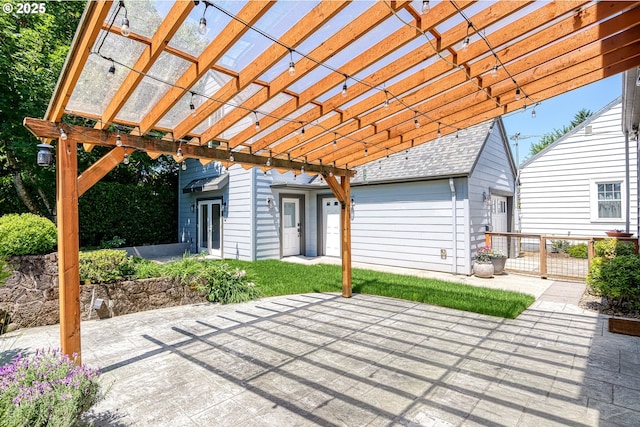 7505 SE 22nd Ave, Portland, OR 97202 - view of patio featuring a pergola and a gate