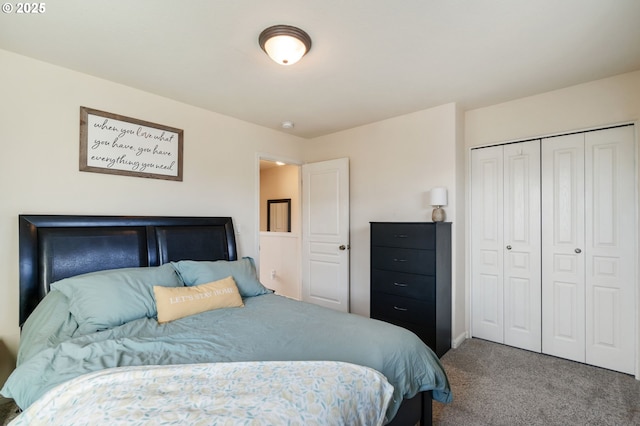 895 SW 170th Ave, Beaverton, OR 97006 - carpeted bedroom featuring a closet