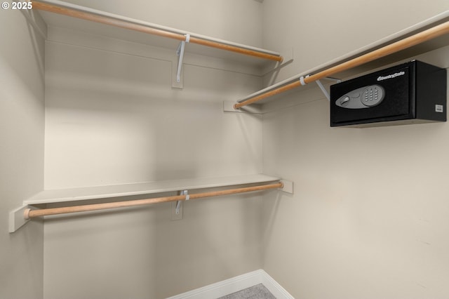 14152 SW Compass Dr, Beaverton, OR 97005 - view of spacious closet