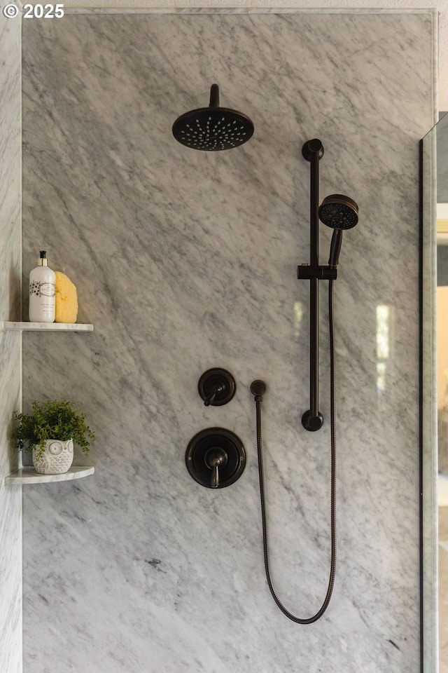 room details featuring walk in shower