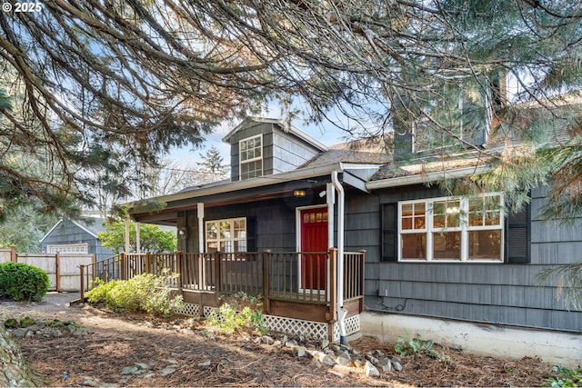 view of front of house featuring covered porch