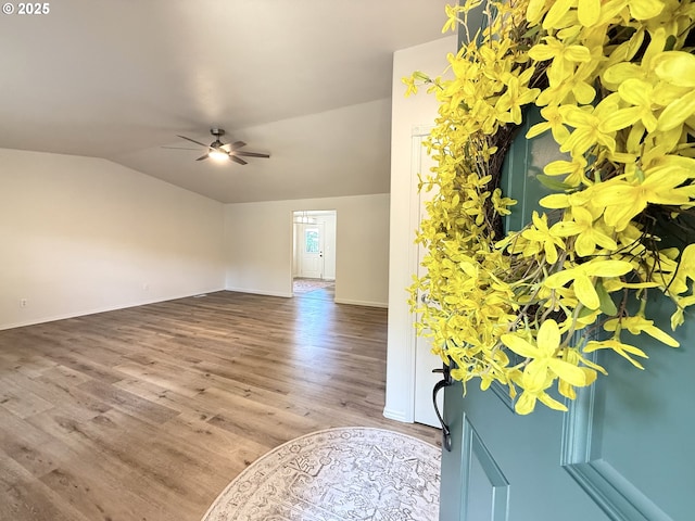 14108 NE 94th St, Vancouver, WA 98682 - entryway featuring wood finished floors, ceiling fan, and vaulted ceiling
