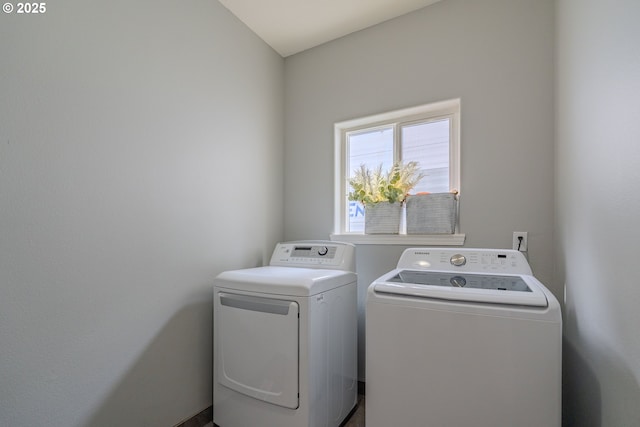 17474 SW Sarala St, Beaverton, OR 97007 - laundry area featuring washing machine and clothes dryer