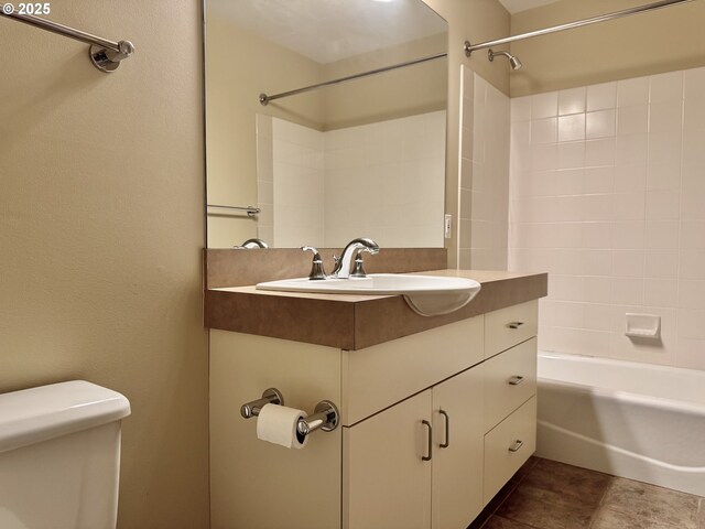 821 NW 11th Ave Unit 315, Portland, OR 97209 - bathroom with toilet, vanity, and shower / washtub combination
