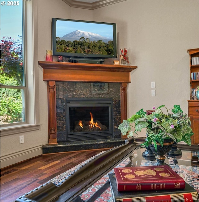6147 Quail Hollow St, Salem, OR 97306 - detailed view of wood finished floors, ornamental molding, and a fireplace