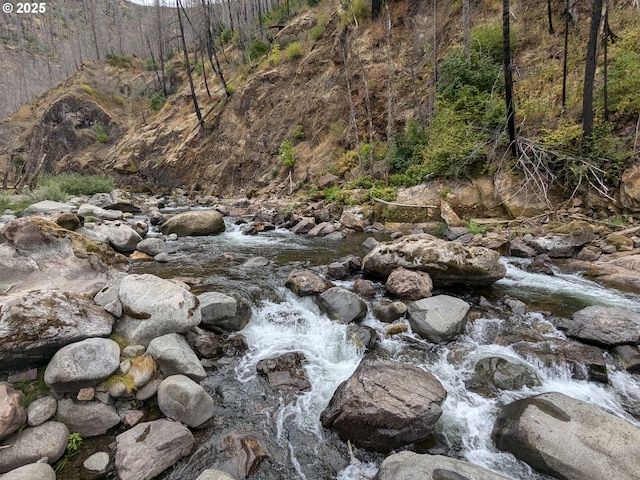 1021 Rock Creek Rd, Idleyld Park, OR 97447