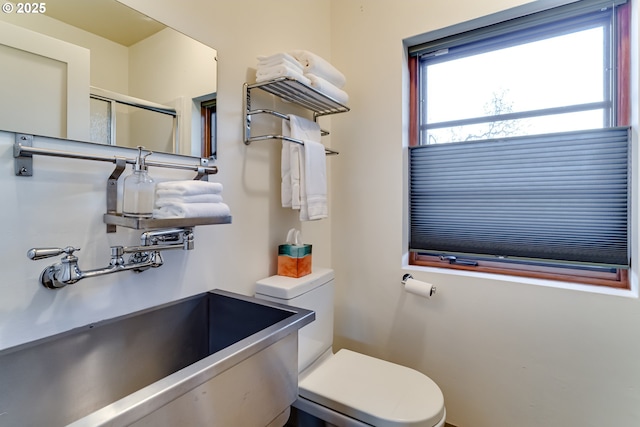 85789 Allbritain Ln, Eugene, OR 97405 - bathroom with toilet and a sink