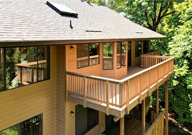 1929 SW Broadleaf Dr, Portland, OR 97219 - wooden terrace with stairway